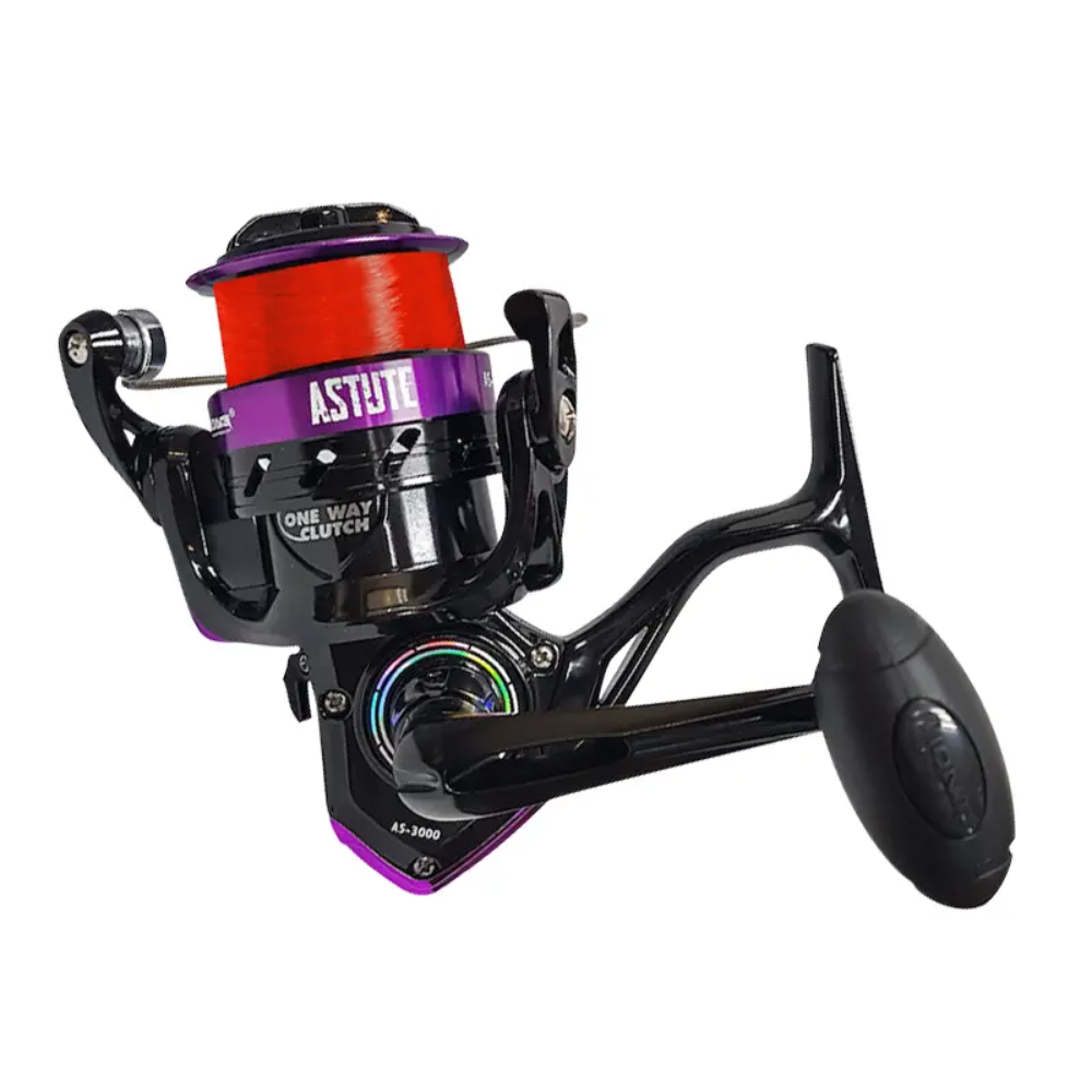 Carrete Pioneer Astute