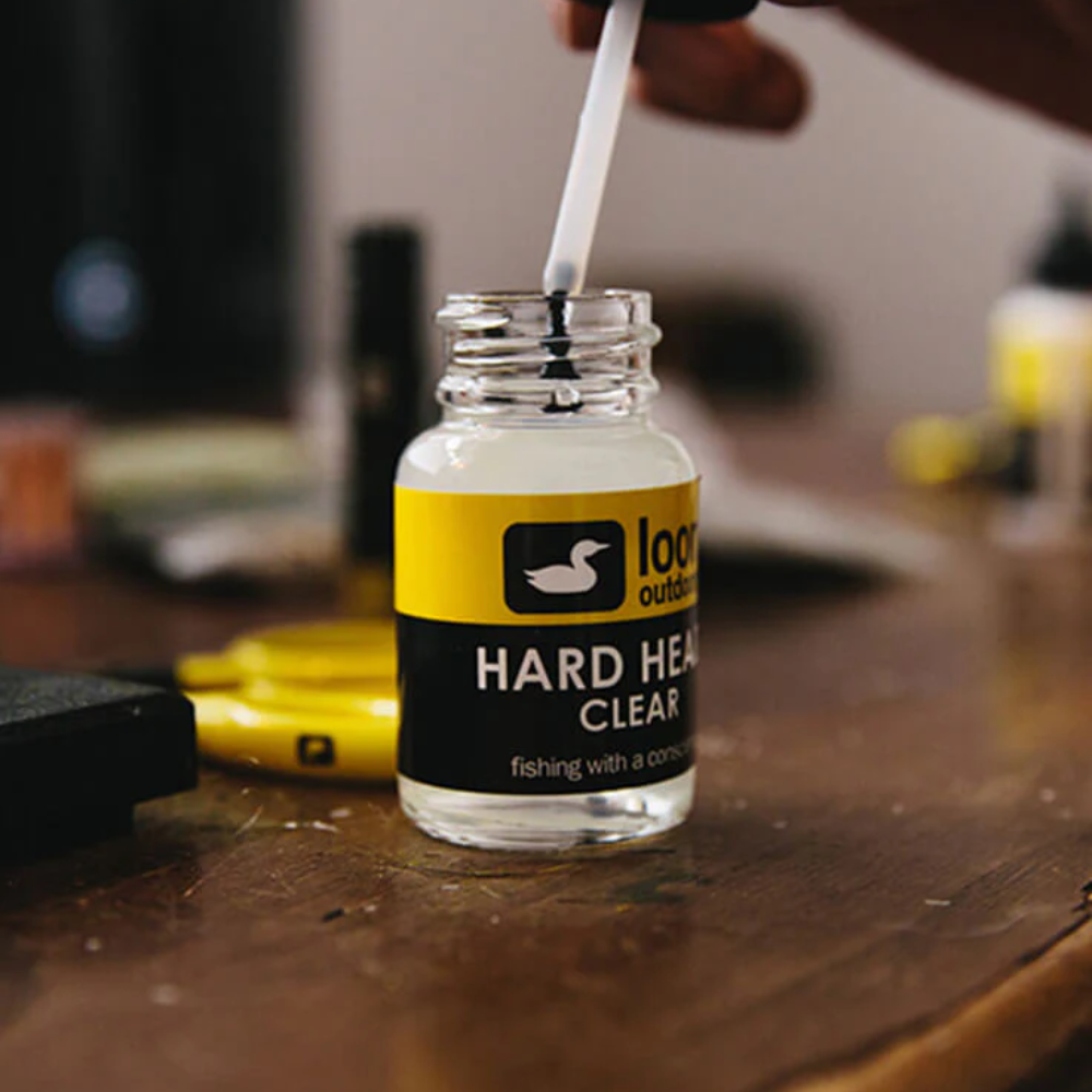 Loon Hard Head Clear Tying Cement – Acabado brillante y resistente para tus moscas